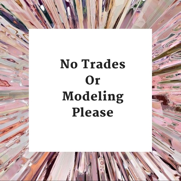 Meet Your Posher - Picture 4 of 5